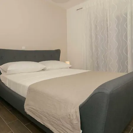 Marinovic Apartment