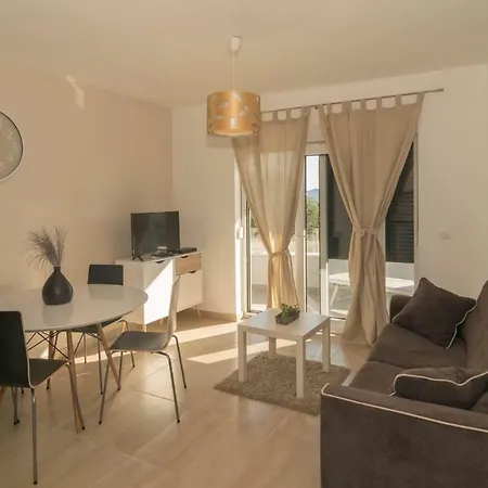 Marinovic Apartment